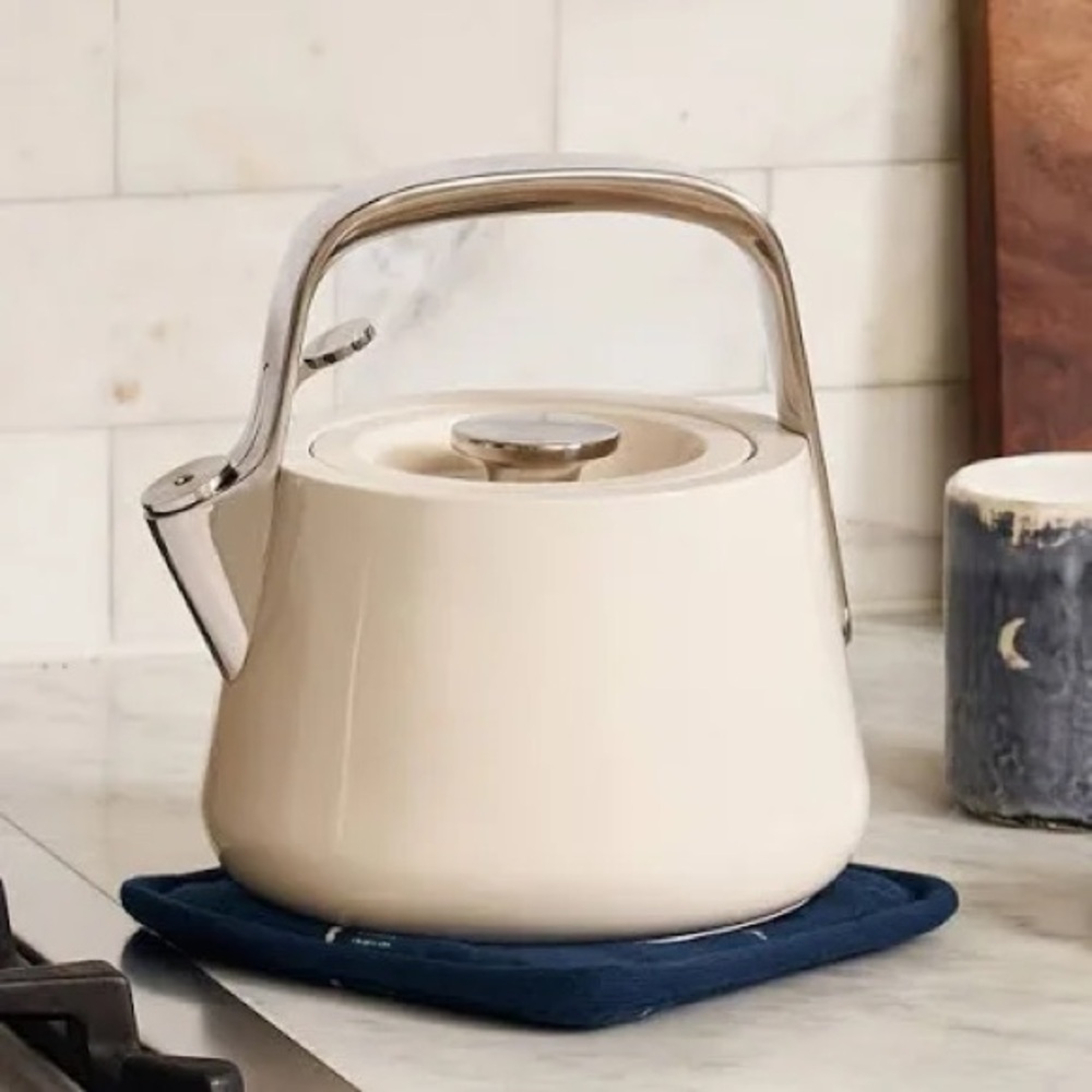 Caraway Home 64oz Whistling Tea Kettle Non Toxic Cream